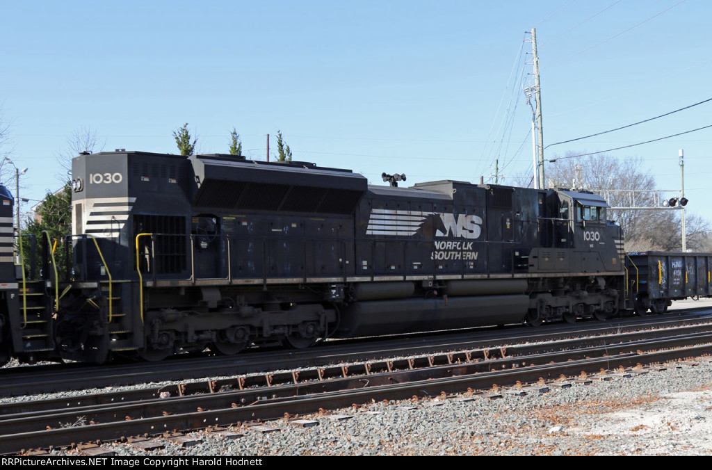 NS 1030